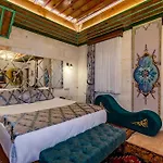 Hotel çakıltaşı Evi