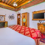 çakıltaşı Evi 2*