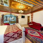çakıltaşı Evi 2*