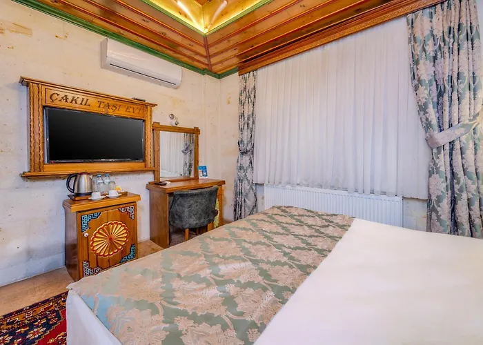 Szálloda Cakiltasi Evi 2*